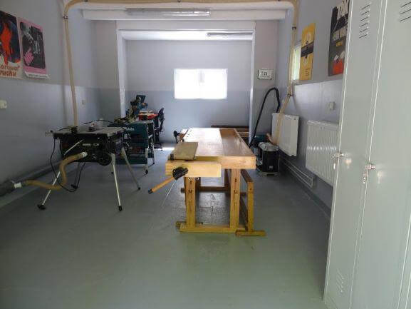 Zdjęcie przedstawia pracownię w SOSW nr 1 w Policach