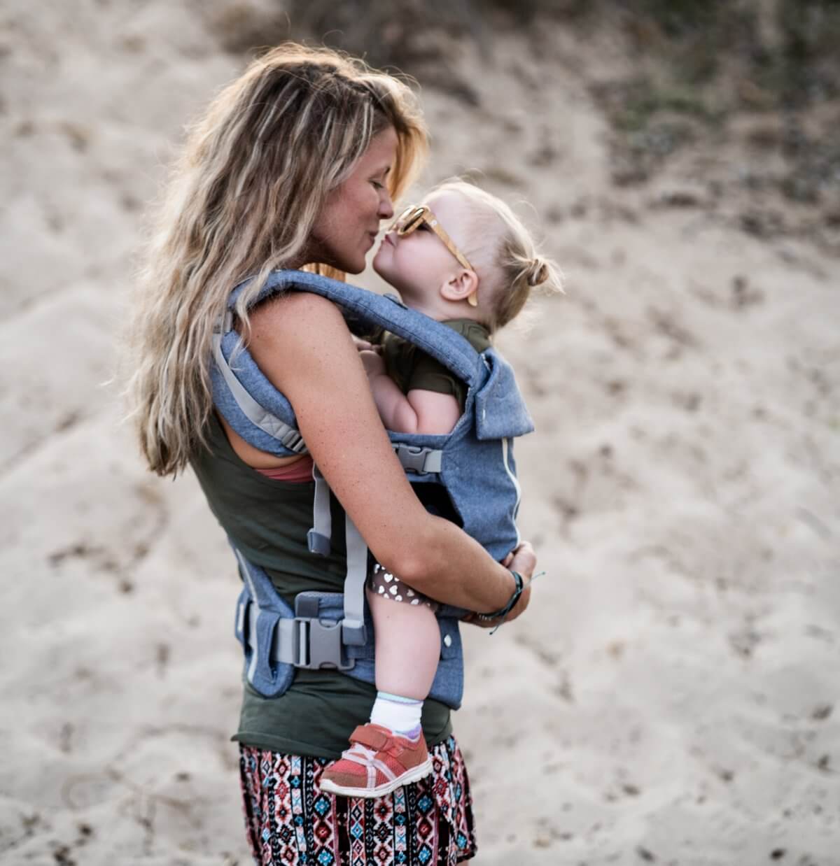 Matka i córka na plaży