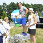 Wręczanie pucharów na Biegu Neptuna przez Panią Joannę Napiwodzką Wicestarostę Polickiego
