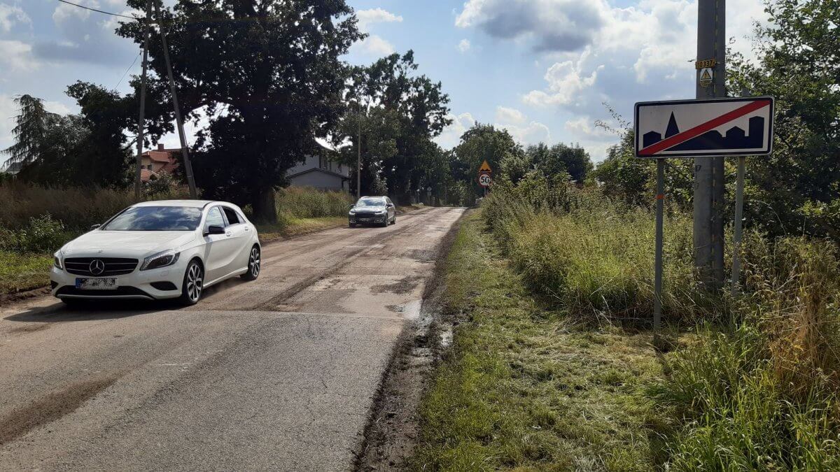 Remontowany odcinek drogi Ustowo-Siadło Górne