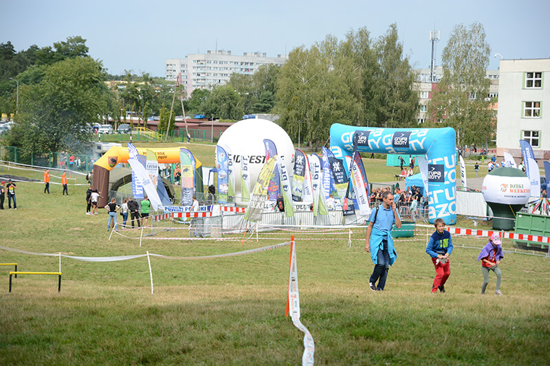 Miejsce startu i mety z oddali podczas Dzikiego Weekendu