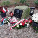 Obelisk pamięci Ryszarda Kaczorowskiego