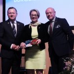 Starosta Policki Andrzej Bednarek i Przewodniczący Rady Powiatu w Policach Cezary Arciszewski i była Burmistrz Pasewalku Sandra Nachweih podczas uroczystości w Pasewalku