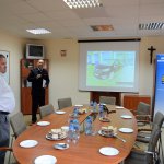 Przedstawiciele samorządu powiatowego i gminnych z Komendantem Powiatowym Państwowe Straży Pożarnej podczas spotkania