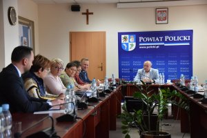 Forum Samorządowe na sali sesyjnej