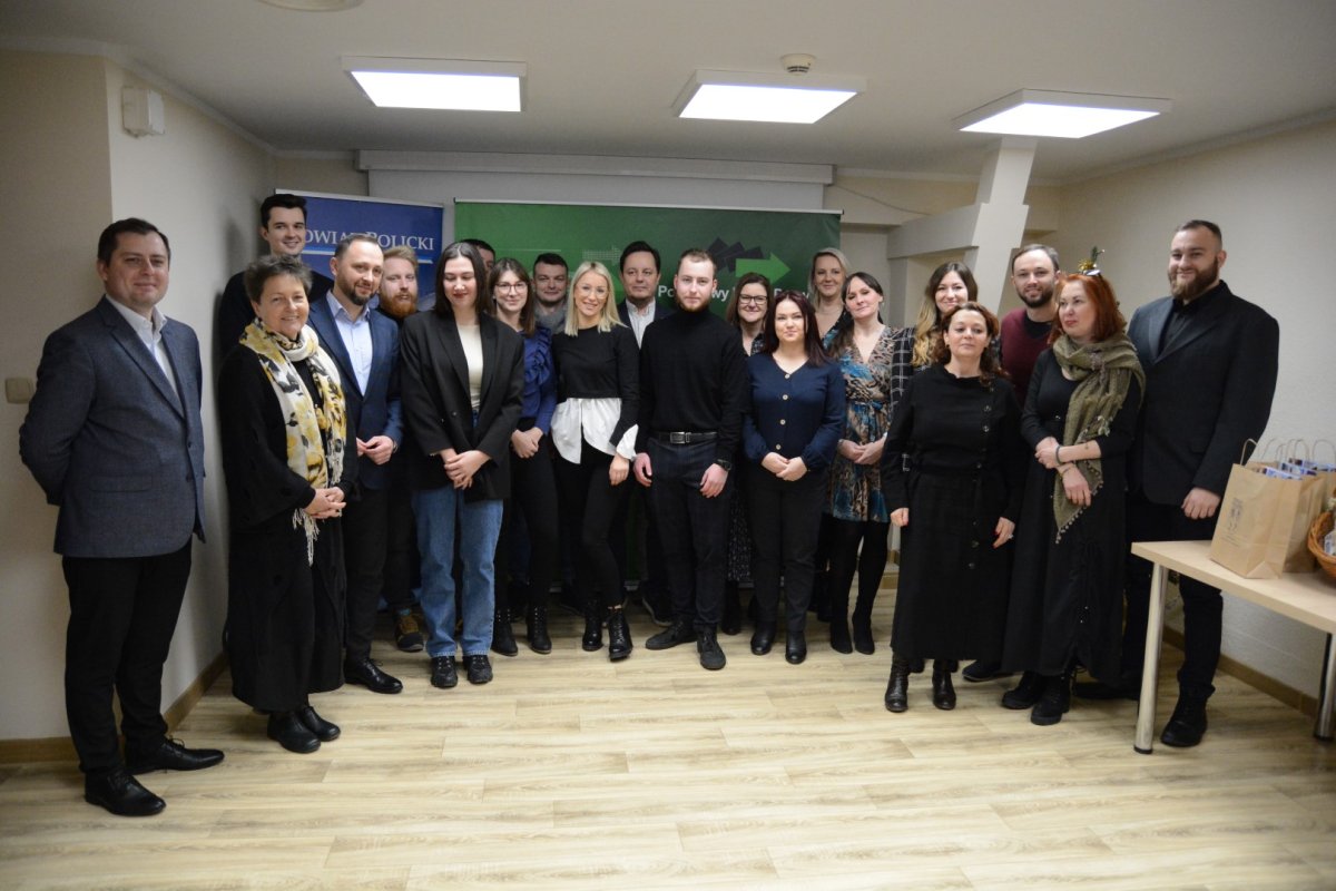 Zdjęcie grupowe osób rozpoczynających działalność gospodarczą