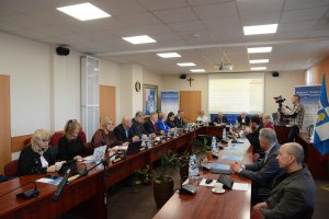 Obrady sesji Rady Powiatu w Policach