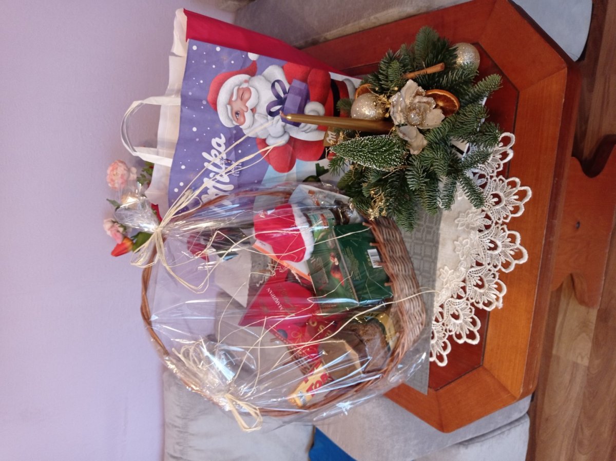 Paczka świąteczna