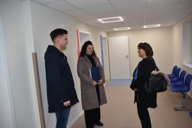 Wicestarosta na wizycie w siedzibie Poradni Psychologiczno-Pedagogicznej w Policach