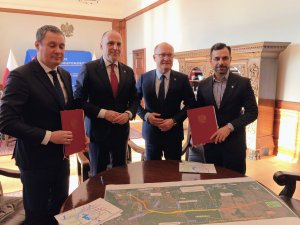 Członkowie spotkania dotyczącego zezwolenie na Realizację Inwestycji Drogowej: obwodnicę Mierzyna