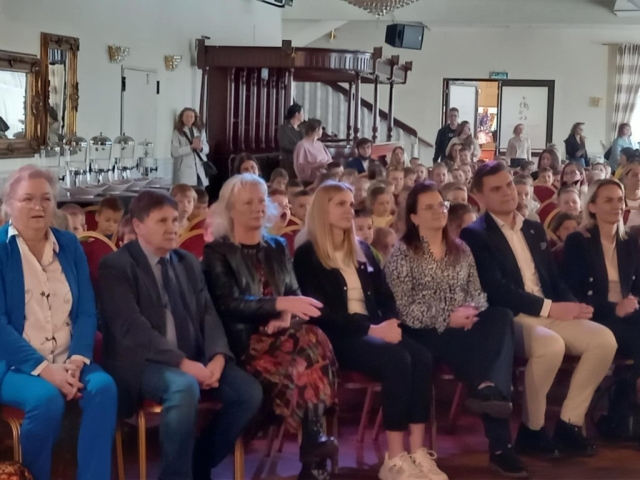 Przedstawiciele Powiatu Polickiego na widowni