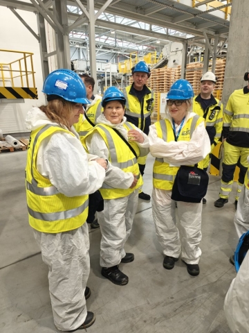 Zwiedzanie terenu Grupy Azoty podczas wizyty studyjnej